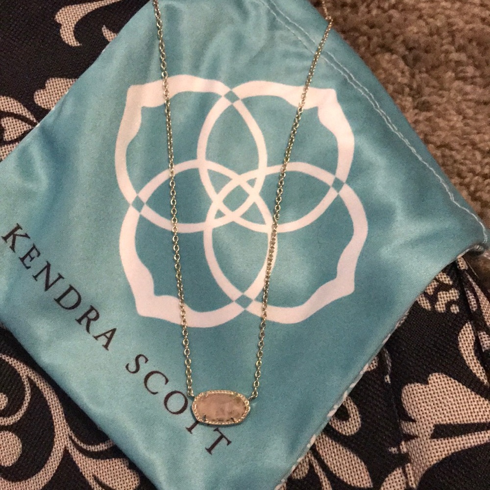 Kendra Scott, dusty pink necklace